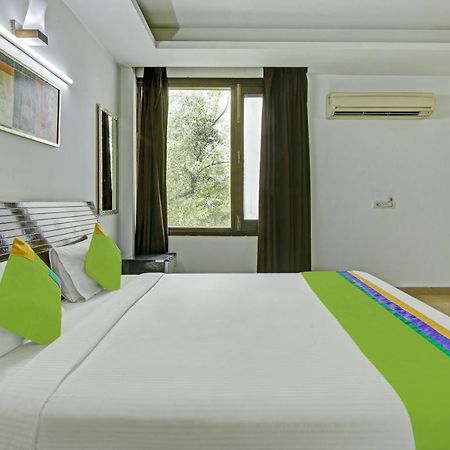 Dreamz Hospitality Gurgaon Hotel Екстериор снимка