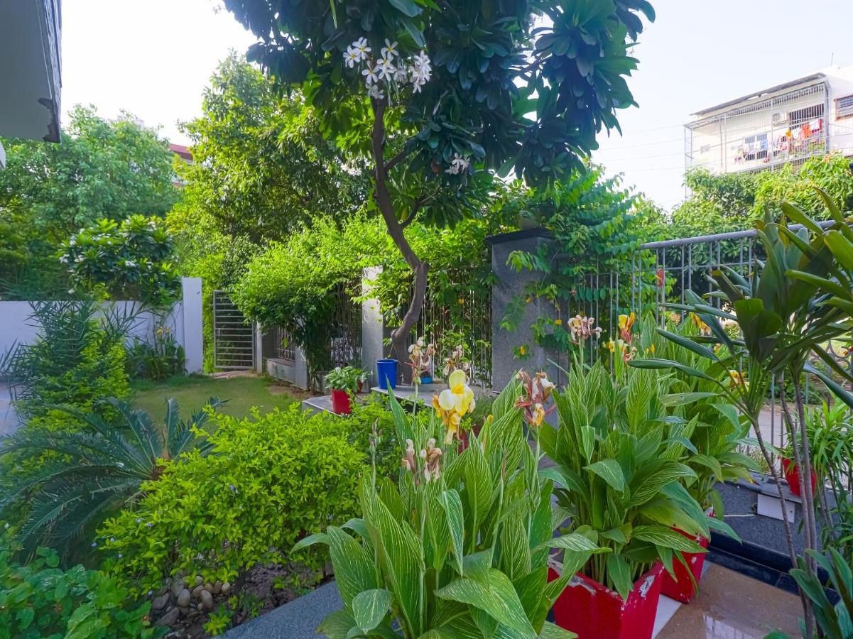 Dreamz Hospitality Gurgaon Hotel Екстериор снимка