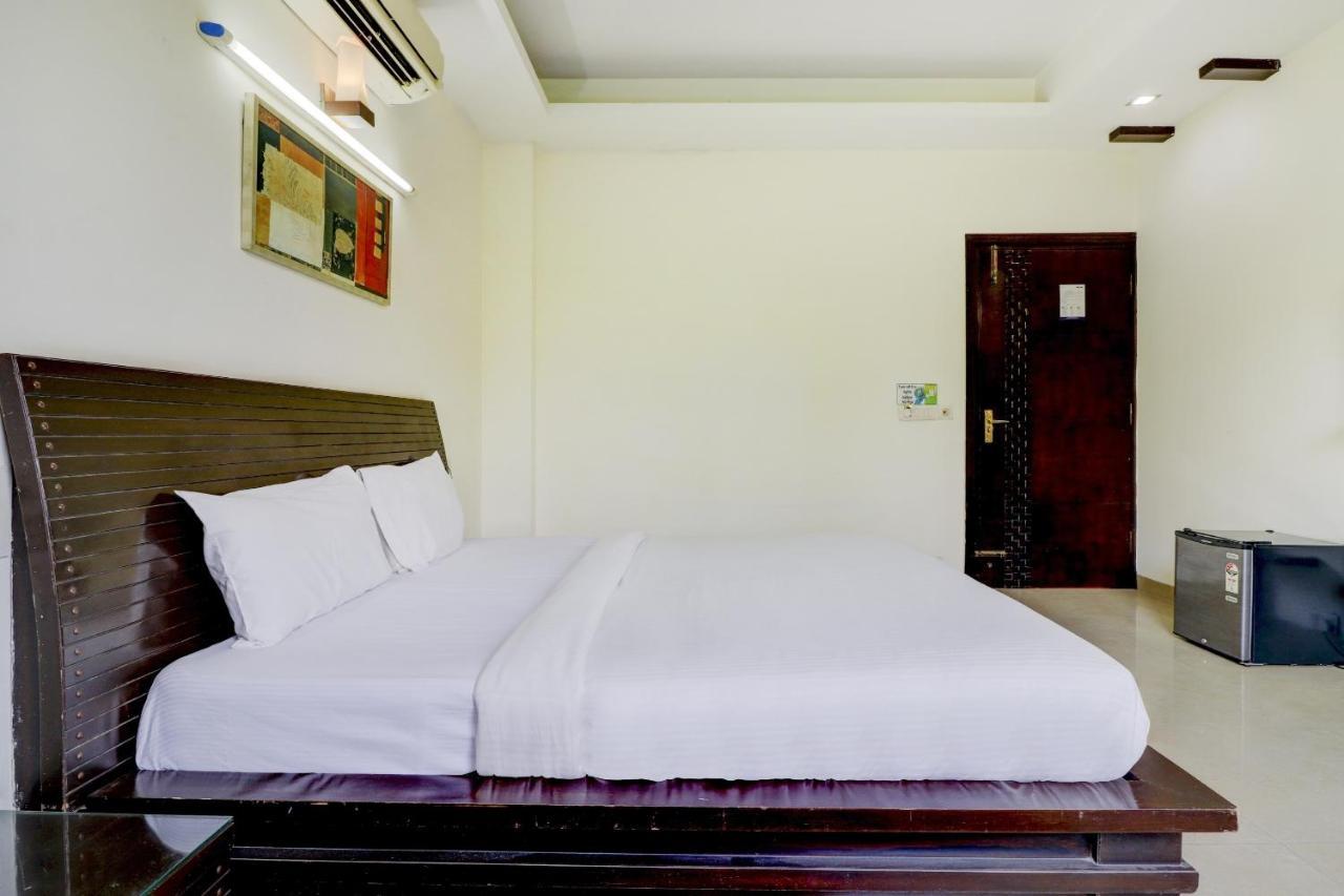 Dreamz Hospitality Gurgaon Hotel Екстериор снимка