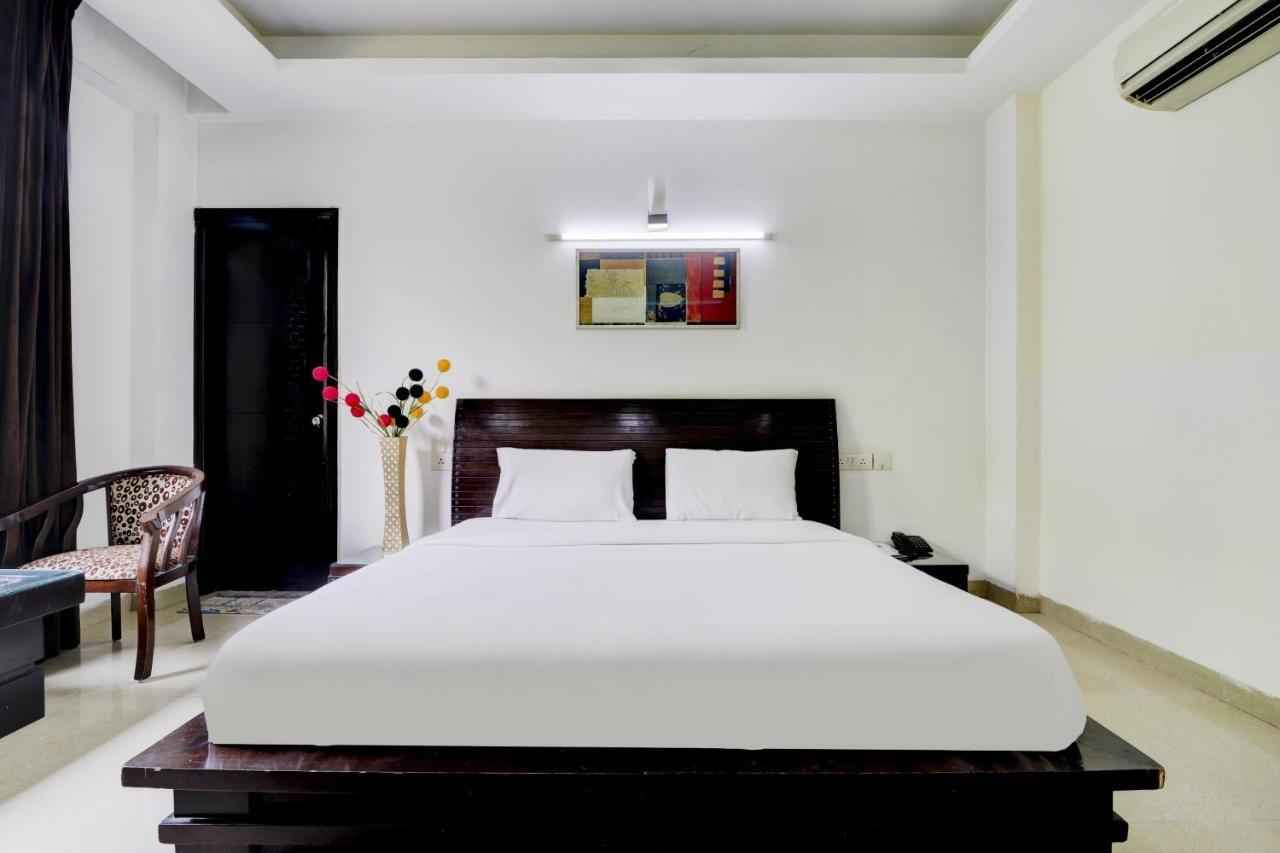 Dreamz Hospitality Gurgaon Hotel Екстериор снимка