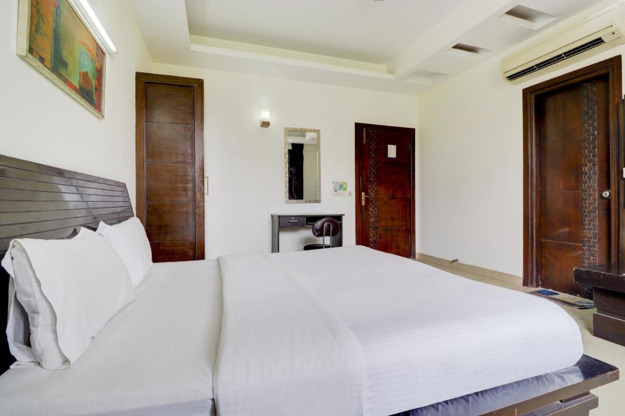 Dreamz Hospitality Gurgaon Hotel Екстериор снимка
