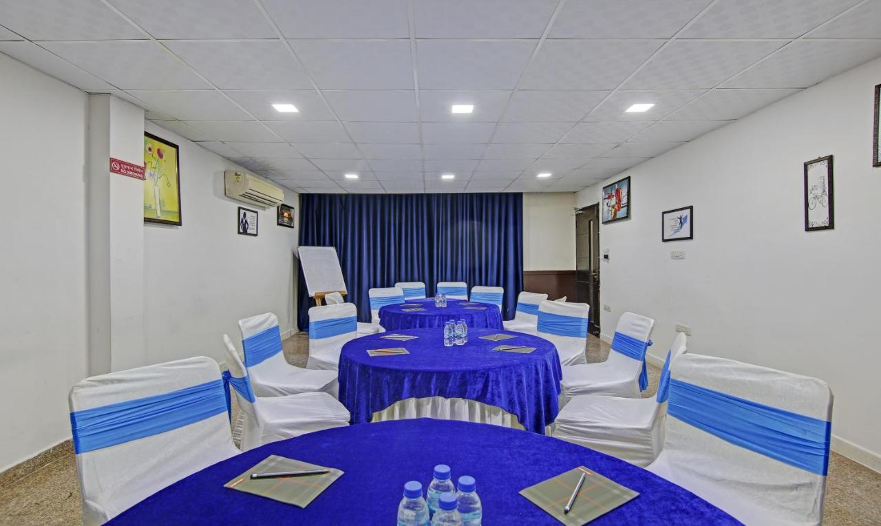 Dreamz Hospitality Gurgaon Hotel Екстериор снимка