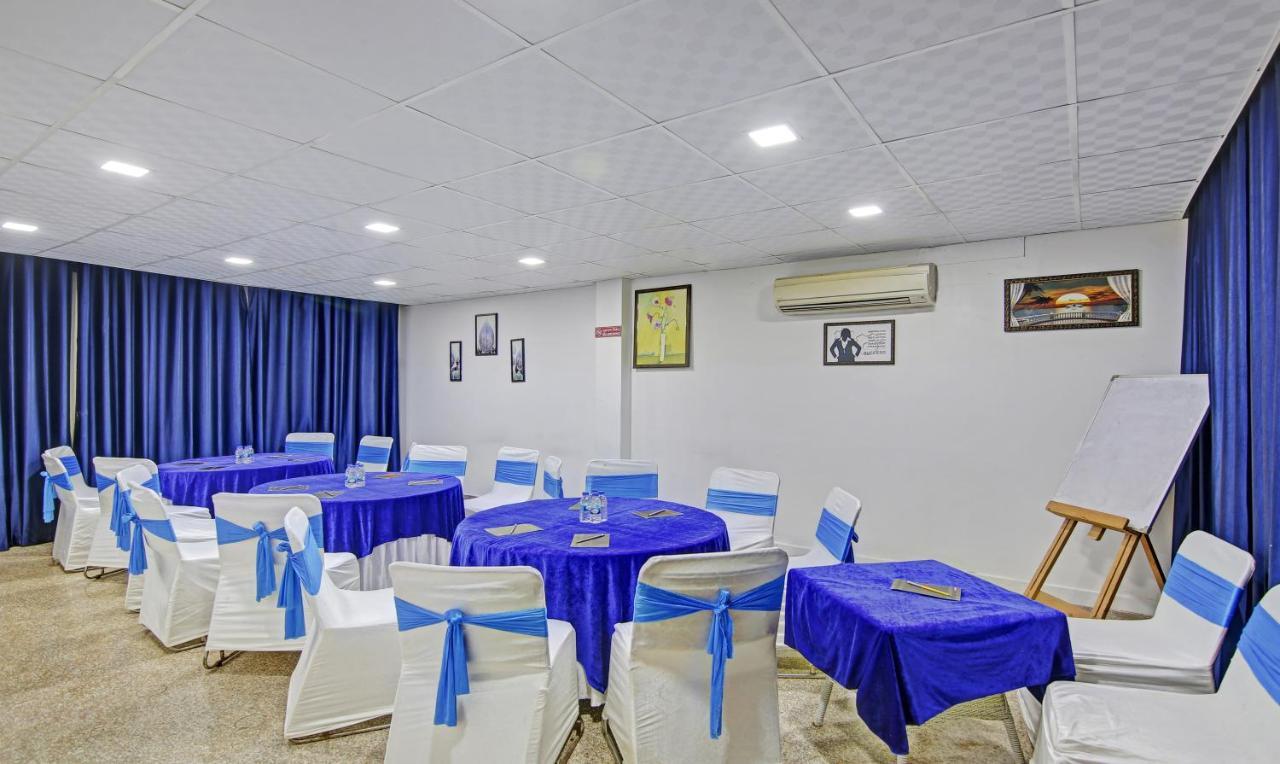 Dreamz Hospitality Gurgaon Hotel Екстериор снимка